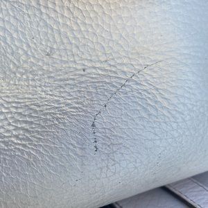 kate spade handbag. used. see all pictures